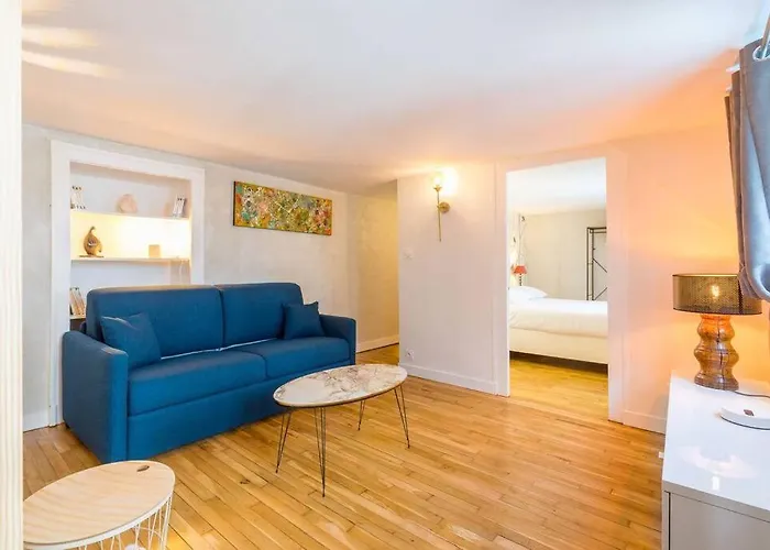 Le Duplex Des Ducs ディジョン