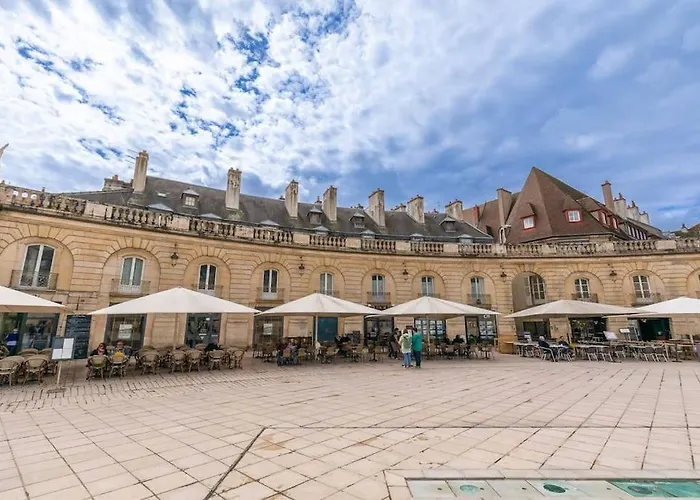 Le Duplex Des Ducs Дижон